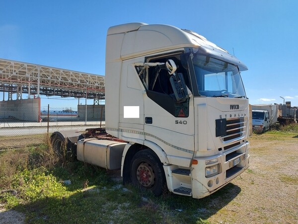 53#5809 Trattore stradale Iveco Magirus A440ST in vendita - foto 7