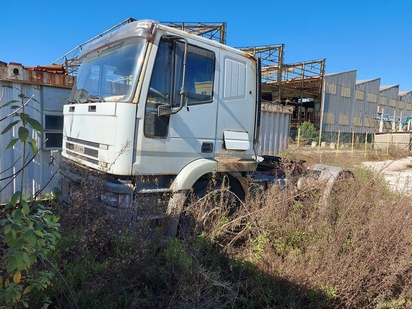 54#5809 Trattore stradale Iveco Magirus 440 in vendita - foto 6