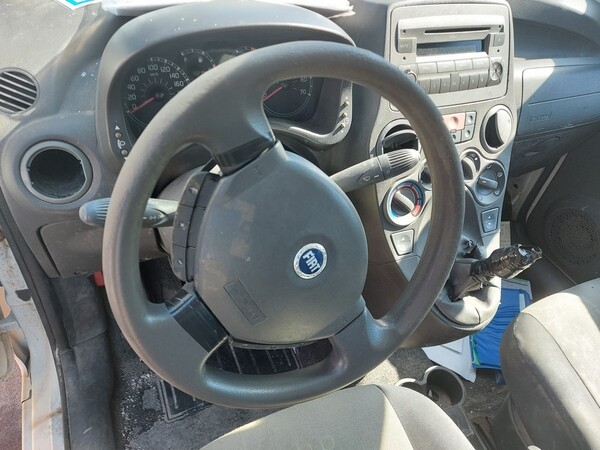 63#5809 Autocarro Fiat Panda in vendita - foto 13