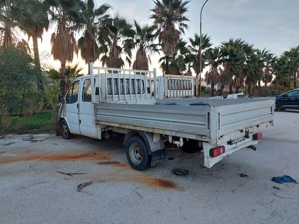 65#5809 Autoveicolo Ford WAG Transit in vendita - foto 1