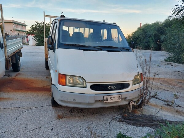 65#5809 Autoveicolo Ford WAG Transit in vendita - foto 6