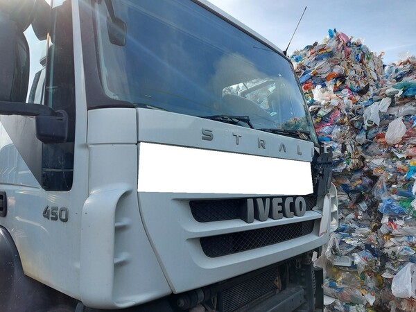 7#5809 Autocarro Iveco 2Y3C in vendita - foto 4