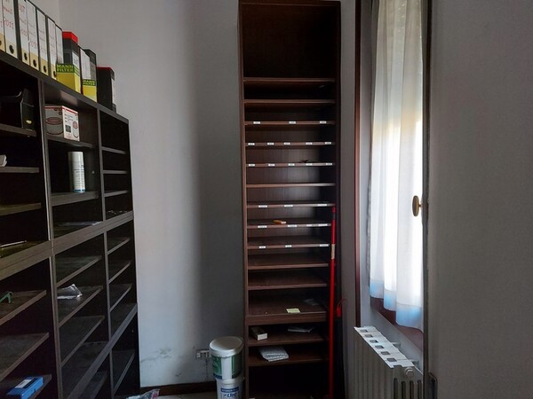 2#5811 Arredi ufficio in vendita - foto 5