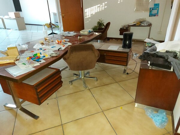 2#5811 Arredi ufficio in vendita - foto 24