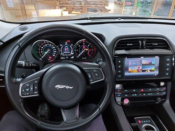21#5813 Jaguar F-Pace in vendita - foto 19