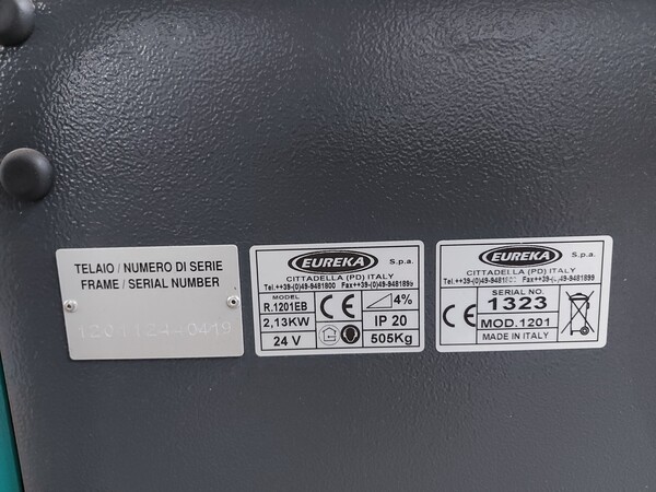 5#5813 Spazzatrice Eureka in vendita - foto 2