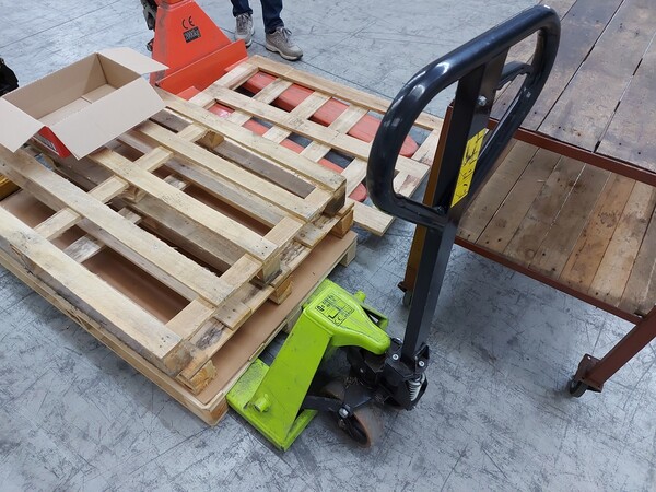 8#5813 Transpallet e box  ufficio in vendita - foto 10