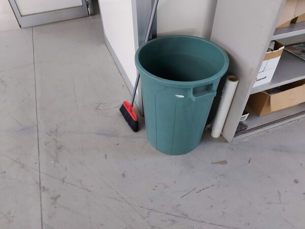 8#5813 Transpallet e box  ufficio in vendita - foto 20