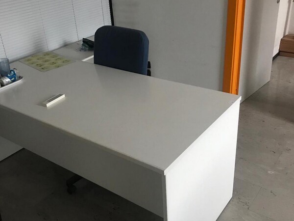 2#5815 Arredo e attrezzatura da ufficio in vendita - foto 49
