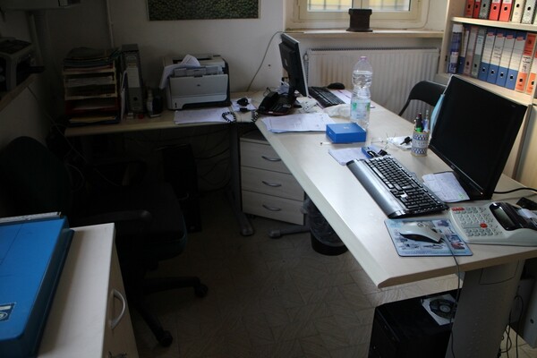 3#5816 Arredo per ufficio in vendita - foto 1