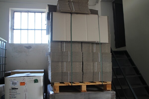 4#5816 Bottiglie e taniche per packaging in vendita - foto 4