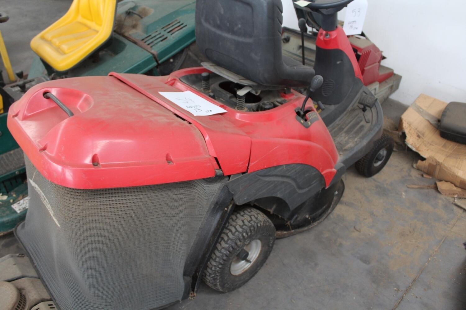 Lot GGP Italy rideon mower and KPR sweeper