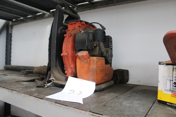 15#5817 Trattore Gilson Brothers e decespugliatore Axel in vendita - foto 37