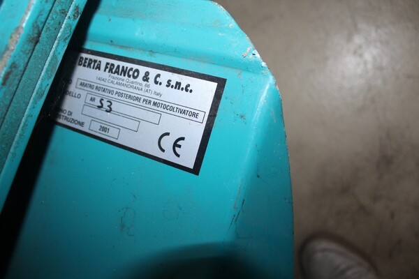 44#5817 Tosaerba Honda e trappola per zanzare Warrior in vendita - foto 10