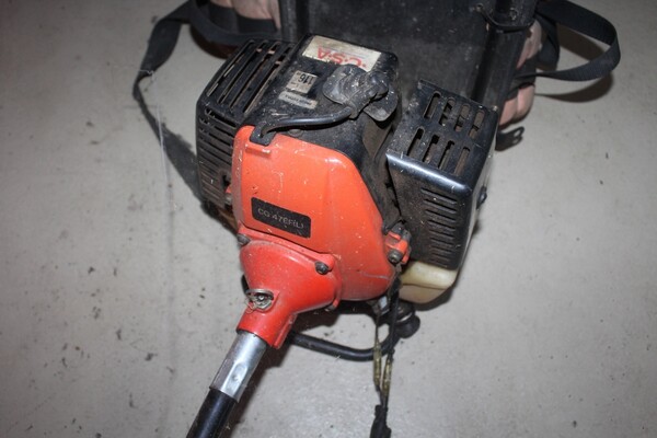47#5817 Decespugliatori Ibea e motosega Stihl in vendita - foto 5