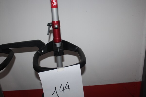 47#5817 Decespugliatori Ibea e motosega Stihl in vendita - foto 12