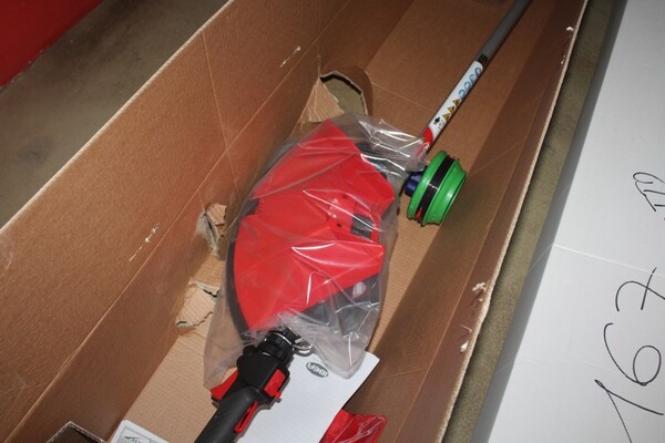 47#5817 Decespugliatori Ibea e motosega Stihl in vendita - foto 30