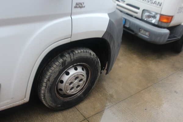 49#5817 Autocarro Fiat Iveco in vendita - foto 6