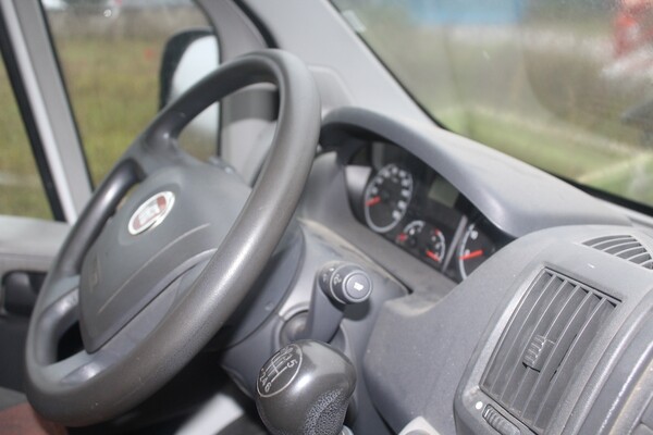 49#5817 Autocarro Fiat Iveco in vendita - foto 17