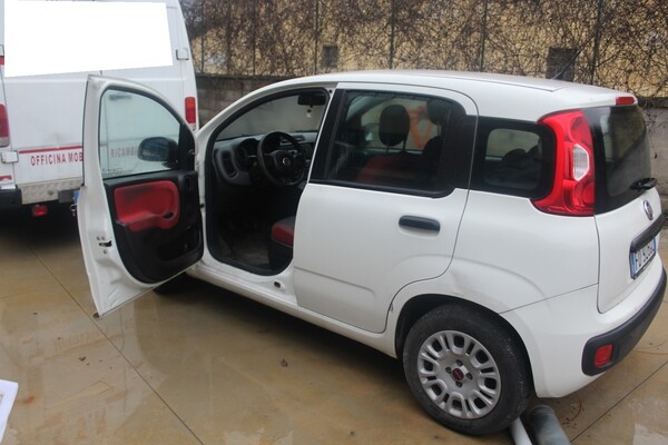 52#5817 Autovettura Fiat Panda in vendita - foto 4