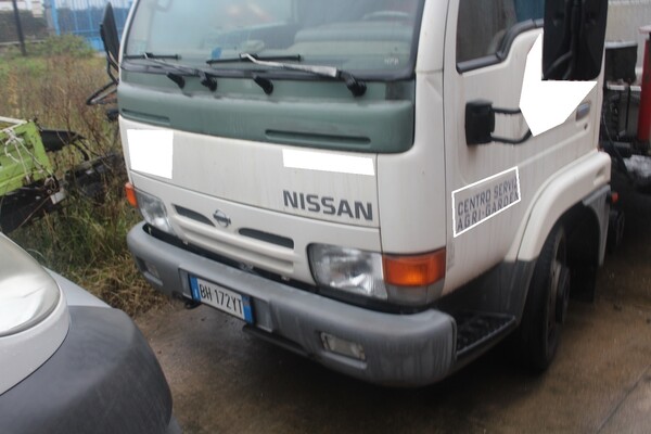 50#58170 Autocarro Nissan Cabstar in vendita - foto 11