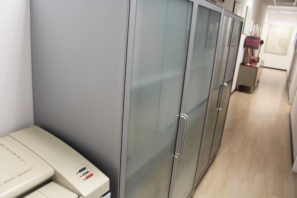 20#5820 Arredamento e attrezzature da ufficio in vendita - foto 5