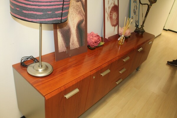 20#5820 Arredamento e attrezzature da ufficio in vendita - foto 8