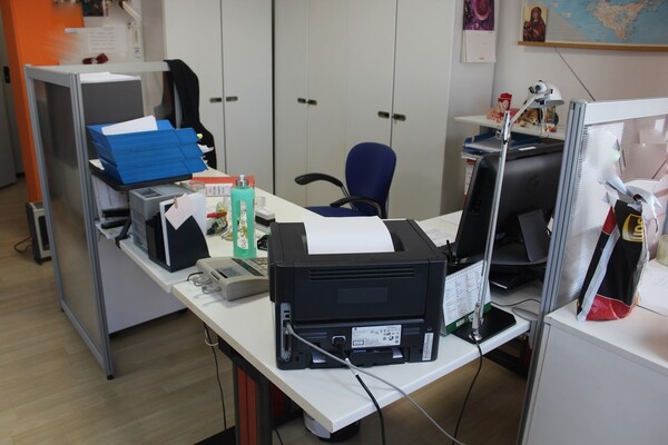 20#5820 Arredamento e attrezzature da ufficio in vendita - foto 10