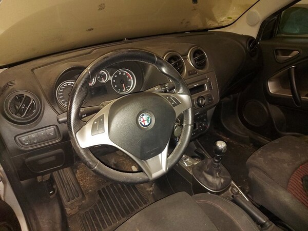 1#5822 Automobile Alfa Romeo Mito in vendita - foto 10