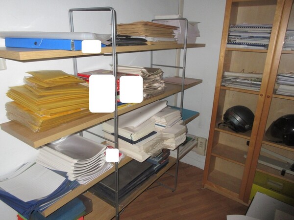 1#5823 Arredi e attrezzature ufficio in vendita - foto 22