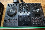 Immagine 87 - Cuffie Yamaha e mixer Technosound - Lotto 12 (Asta 5826)