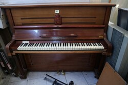Upright piano Krause - Lote 22 (Subasta 5826)