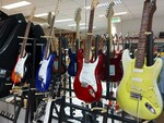 Image 1 - Electric guitars - Lot 3 (Auction 5826)