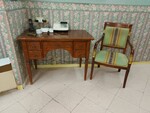 Image 1 - Furniture and mannequins - Lot 3 (Auction 5828)