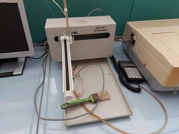 1#5831 Arredi e attrezzature da laboratorio in vendita - foto 23