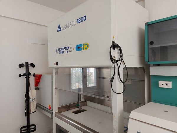 1#5831 Arredi e attrezzature da laboratorio in vendita - foto 31