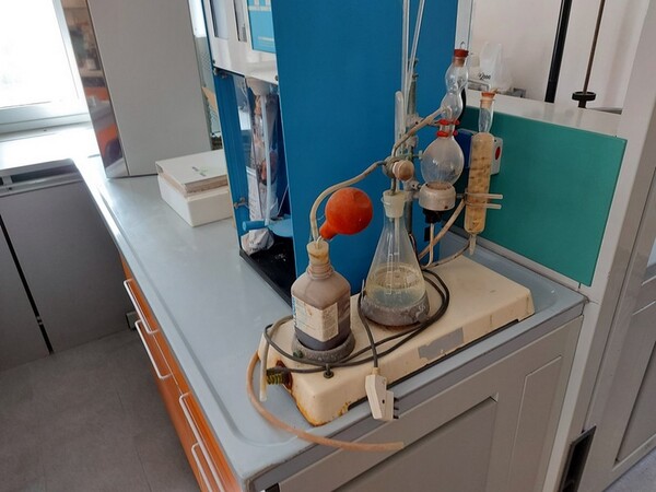 1#5831 Arredi e attrezzature da laboratorio in vendita - foto 40