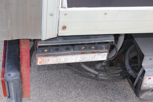 15#5832 Furgone Iveco Daily in vendita - foto 8
