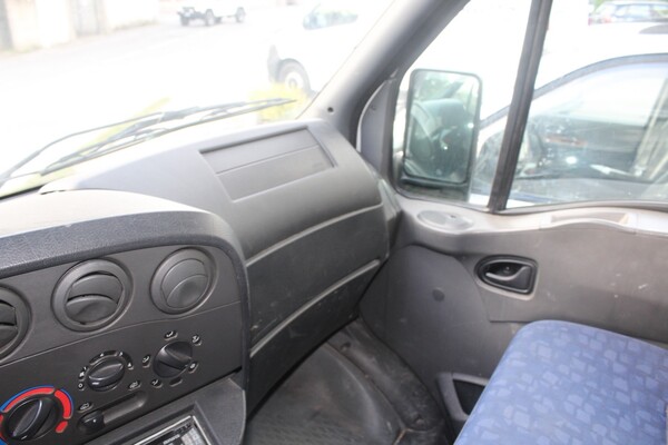 15#5832 Furgone Iveco Daily in vendita - foto 36