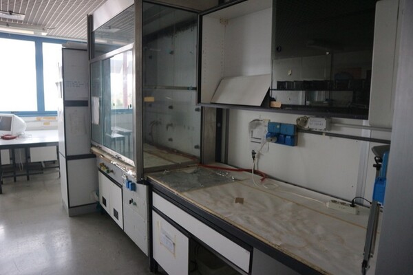 203#5836 Strumenti e arredi per laboratorio in vendita - foto 58