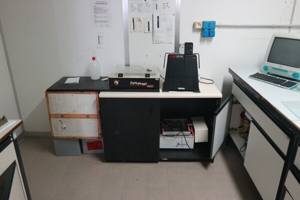 203#5836 Strumenti e arredi per laboratorio in vendita - foto 81
