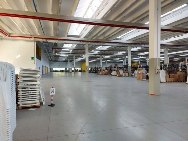 15#5837 Scaffalatura industriale e scaffalatura leggera in vendita - foto 11