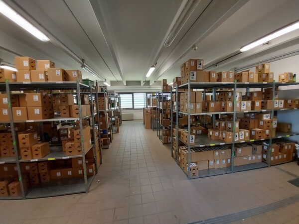 15#5837 Scaffalatura industriale e scaffalatura leggera in vendita - foto 14