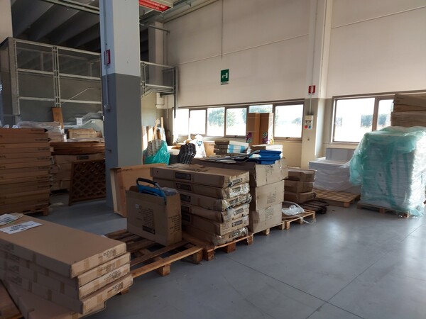 24#5837 Magazzino di utensileria e materiale elettrico in vendita - foto 8