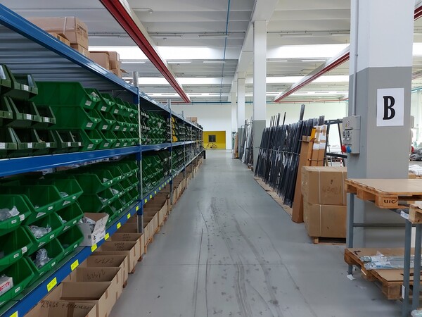 24#5837 Magazzino di utensileria e materiale elettrico in vendita - foto 103