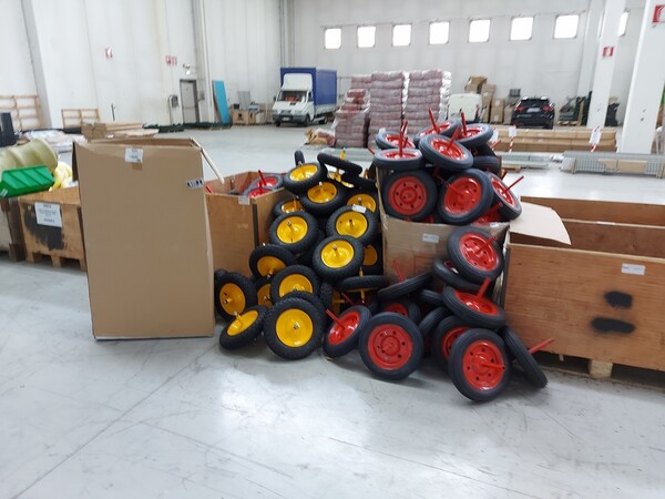 24#5837 Magazzino di utensileria e materiale elettrico in vendita - foto 131
