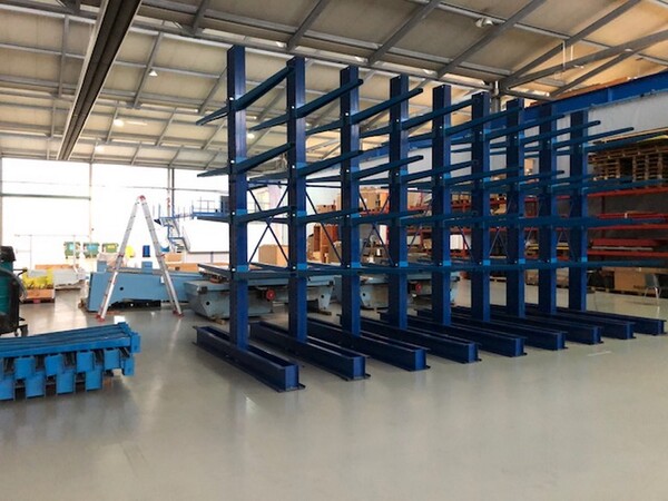 Logistica in vendita