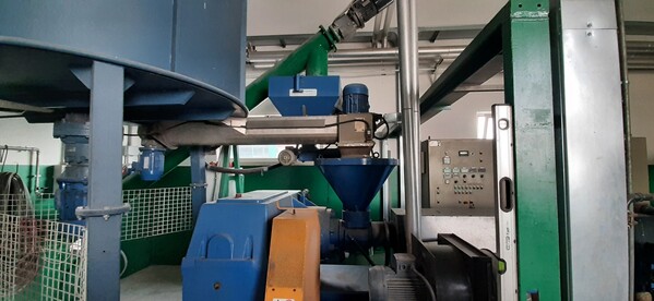 1#5840 Impianto di rigenerazione materiale plastico riciclato in vendita - foto 5