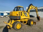 Immagine 4 - Escavatore gommato Komatsu - Lotto 1 (Asta 5845)