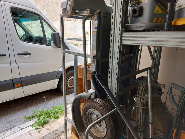 5#5851 Attrezzature e prodotti per la sanificazione e l'igiene in vendita - foto 4